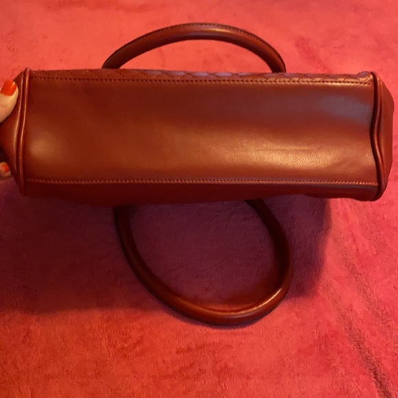 Annabelle Handbag - Picture 4 of 4